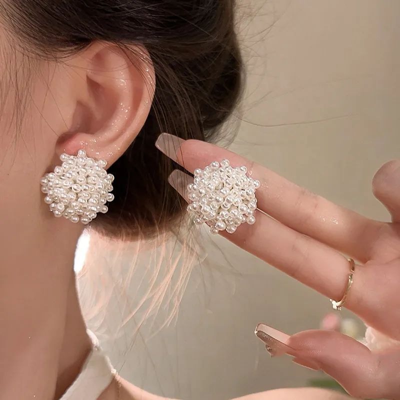 DOO MEI Handmade Beaded Cluster Faux Pearl Stud Earrings for Bridal Wedding Banquet Prom Dating Fashion Jewelry Gift for Ladies