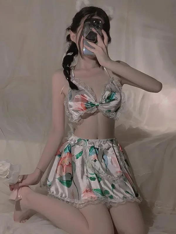 

Fashion Printed Fresh Satin Lace Sexy Lace Mature Charm Elegant Gentle Temptation Butterfly Chest Cup Top Short Skirt Set 7Q1H