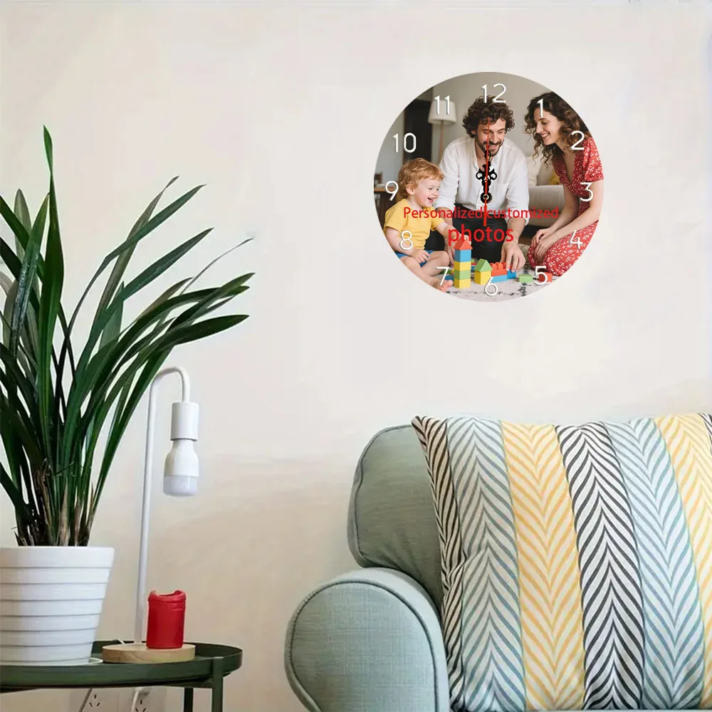 Relógio de parede com foto personalizada de 1 peça de 12 polegadas Relógio silencioso com tom silencioso ótimo para criar atmosfera harmonia com vários espaços e usando cronometragem. Decorativo e Sincronização. A bateria não é fornecida. Relógio de parede personalizado com decoração de parede