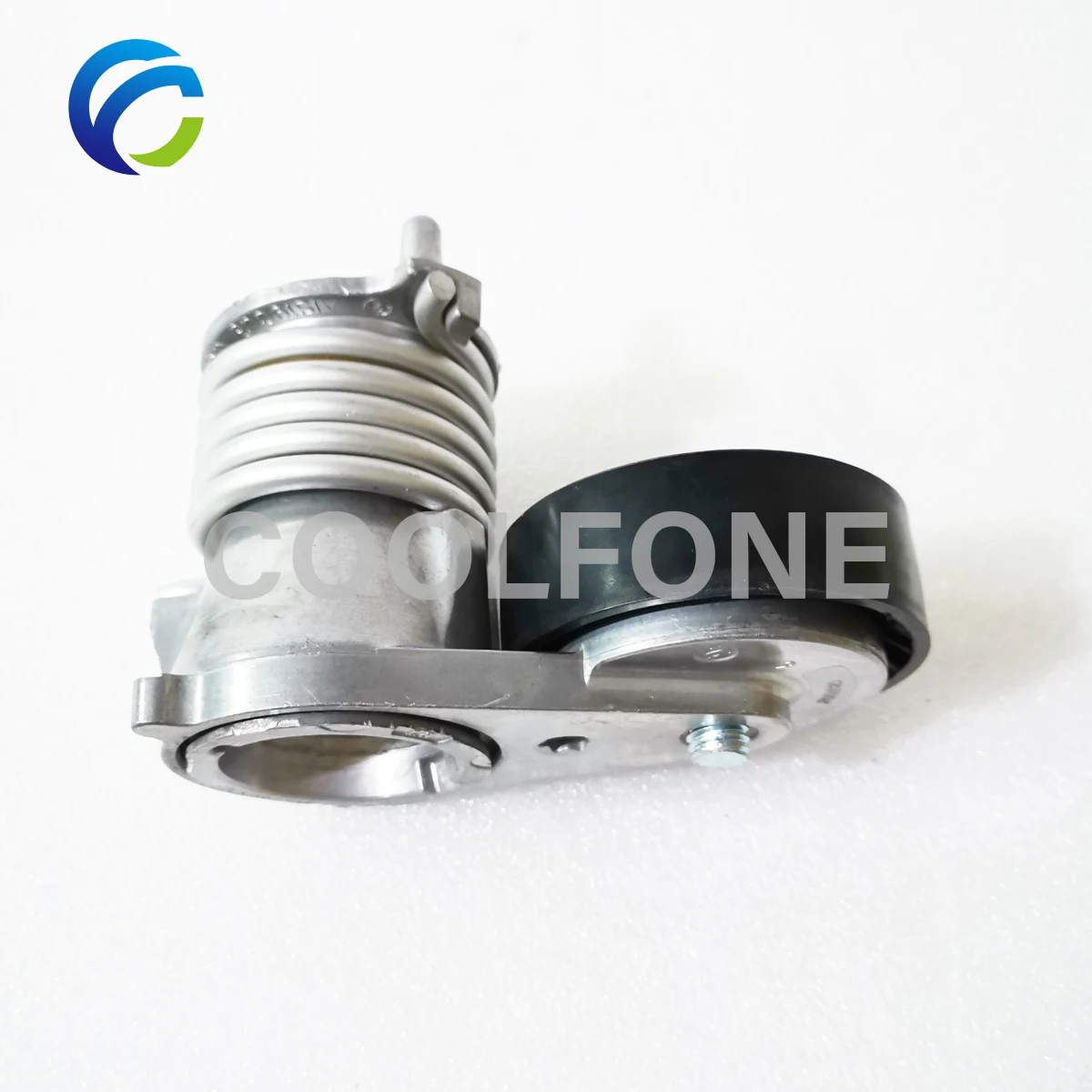 Drive Belt Automatic Tensioner for FORD FOCUS II VOLVO C30 S40 II V50 XC90 6M5Q6A228BA 30711320 534002910 VKM36238 1374427