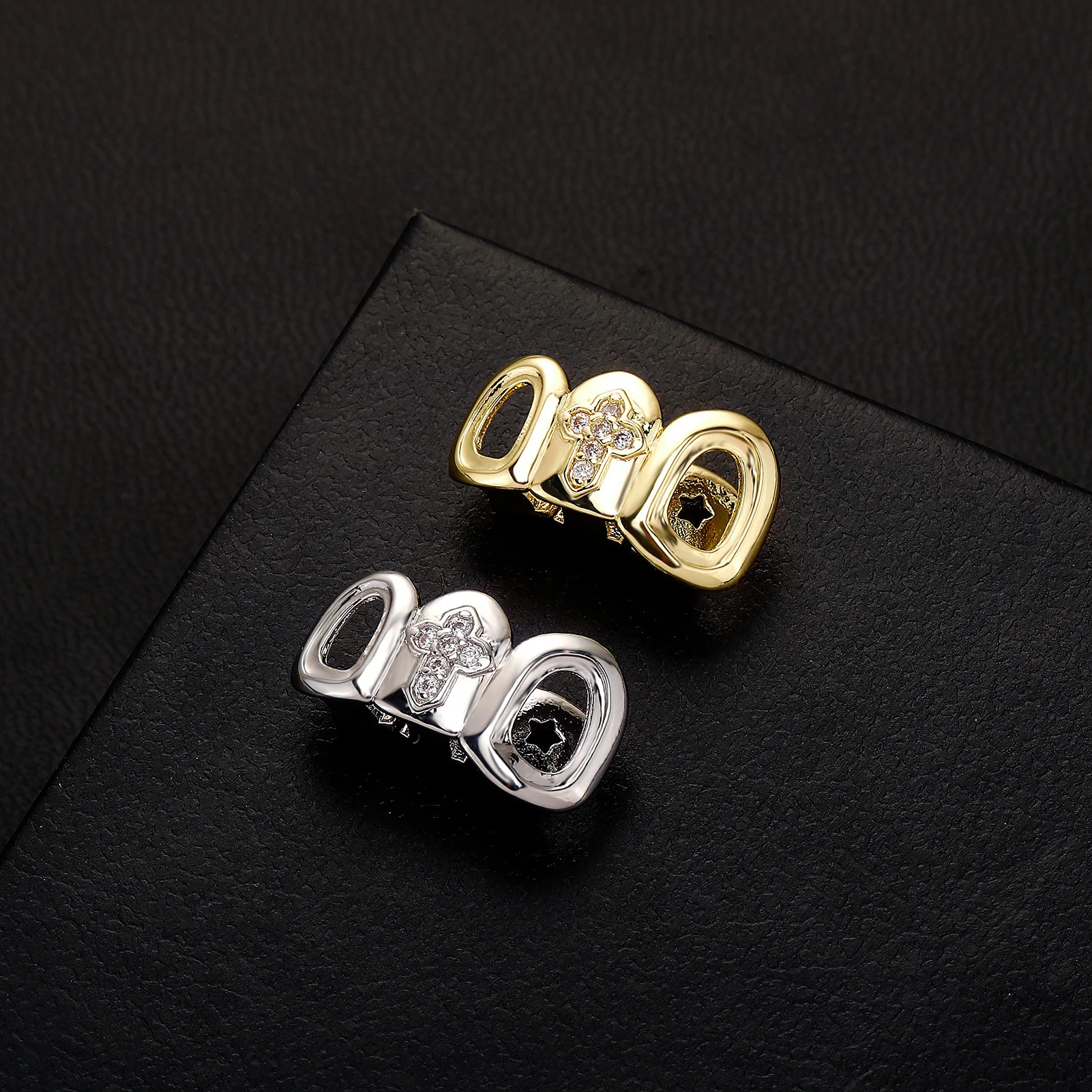 Iced Out Cross 3 Teeth Grillz Hollow Oval Frame Cubic Zirconia Gold Silver Tone Removable Mouth Decor For Men Wholesale