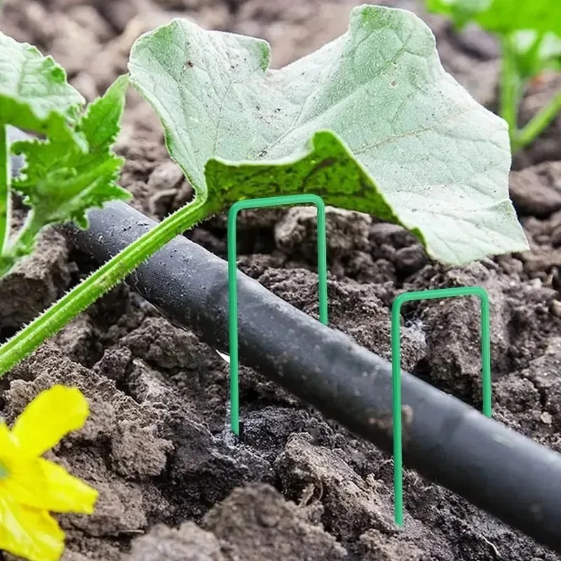 Picture 5: U-Shaped Garden Staples Landscape Pins Ground Pegs for Weed Barrier Fabric Sod Tent Lawn Yard Securing Spikes Anchoring Stakes