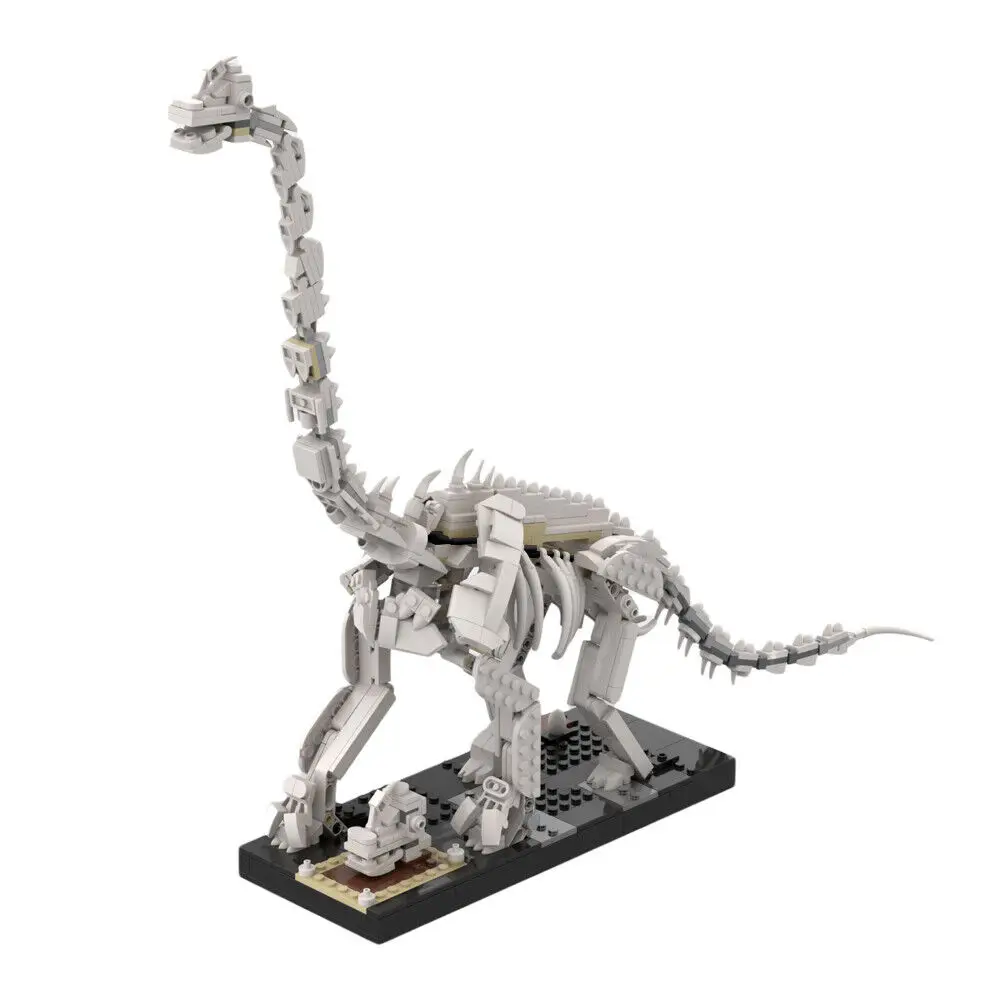 

Little Oskar Skeleton of Giraffatitan Dinosaur Fossils 701 Pieces MOC Build