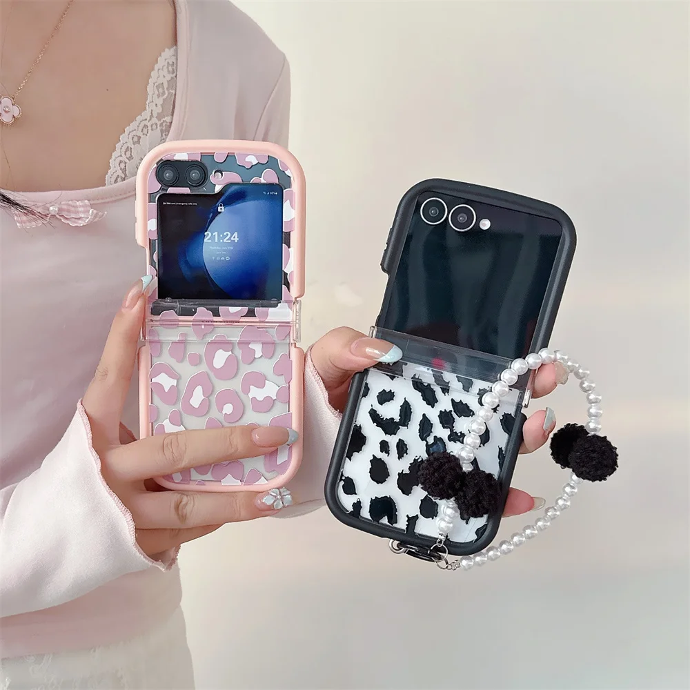Korean INS Leopard Print Phone case for Samsung Galaxy Z Flip6 7FE flip7 6 5 flip5 4 3 5G Flip6 7 Cover With Chain Cute Cases