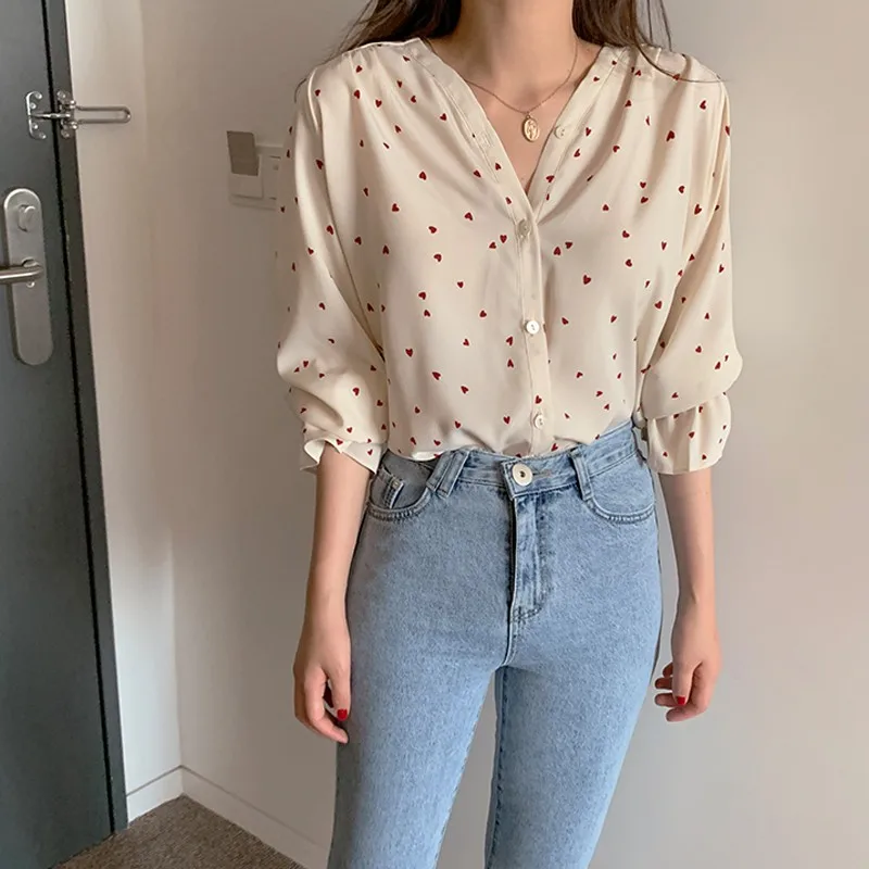 Spring Summer Fashion Women V-neck Love Print Shirt Sweet Fashion Long Sleeve Loose Petal Sleeve Blouse