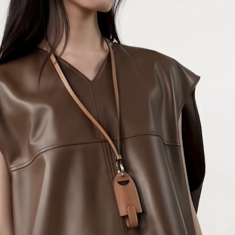

2025 new of leather necklaces with hanging straps, can hold lip balm or lipstick, uniquely designed portable small bag pendants