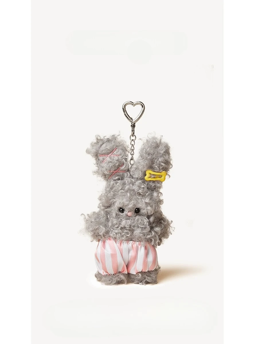

Niche roll rabbit bag pendant, little doll girl heart high-end school bag pendant