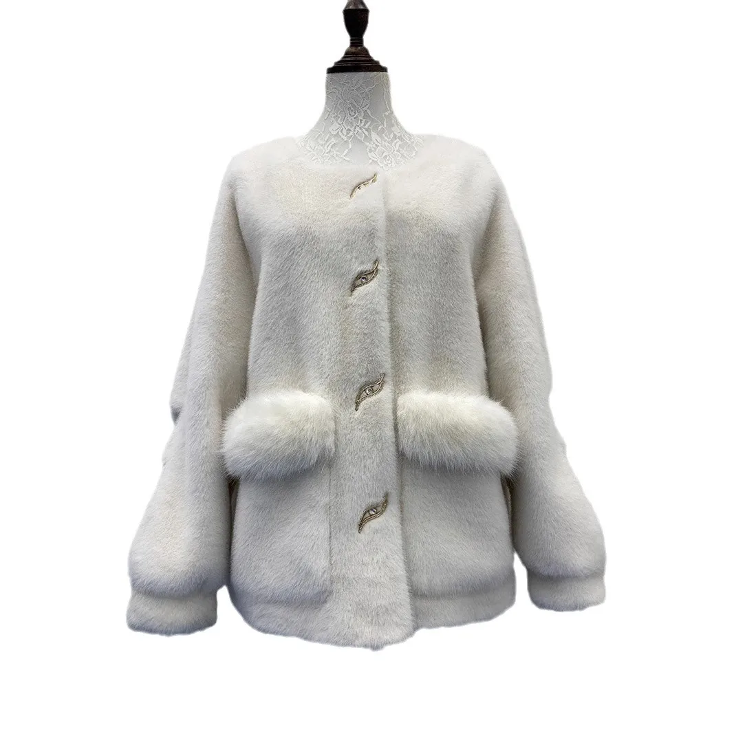 معاطف نسائية من فرو المنك الصناعي سترات متينة لؤلؤ بأكمام طويلة وياقة مستديرة واحدة الصدر سميكة فضفاضة غير رسمية لخريف وشتاء 2025