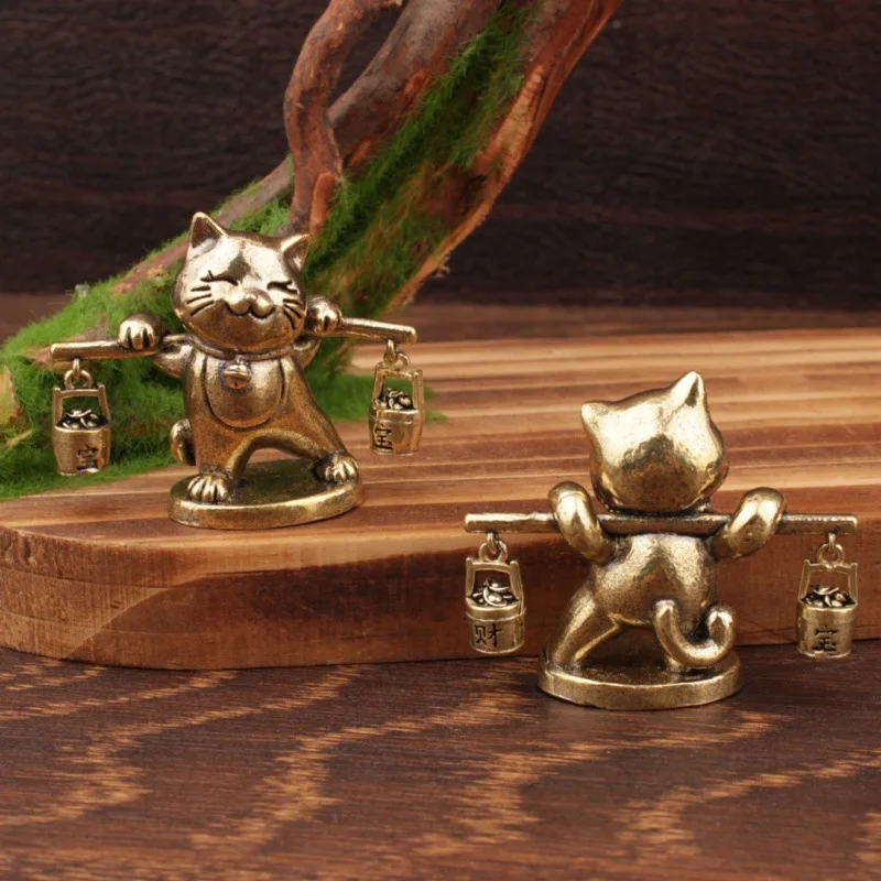 Brass retro small ornament, kitten pick wealth ornament, lucky cat ornament, Chinese small copper ware, brass ornament wholesale
