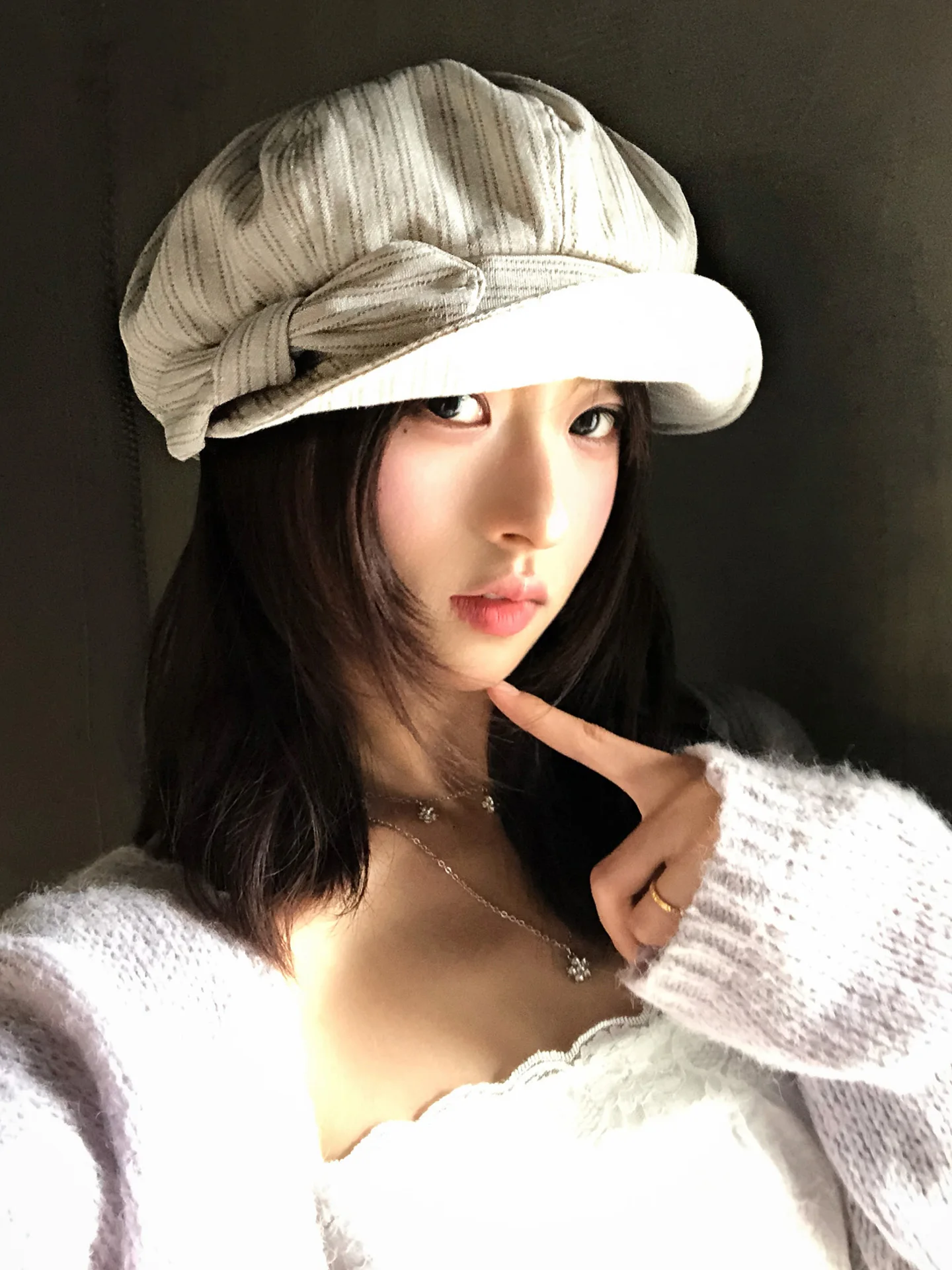 Women's Summer Large Head Size Plaid  Knot Cloud Beret Hat Face Slimming Newsboy Cap Vintage Style Short Brim Casual