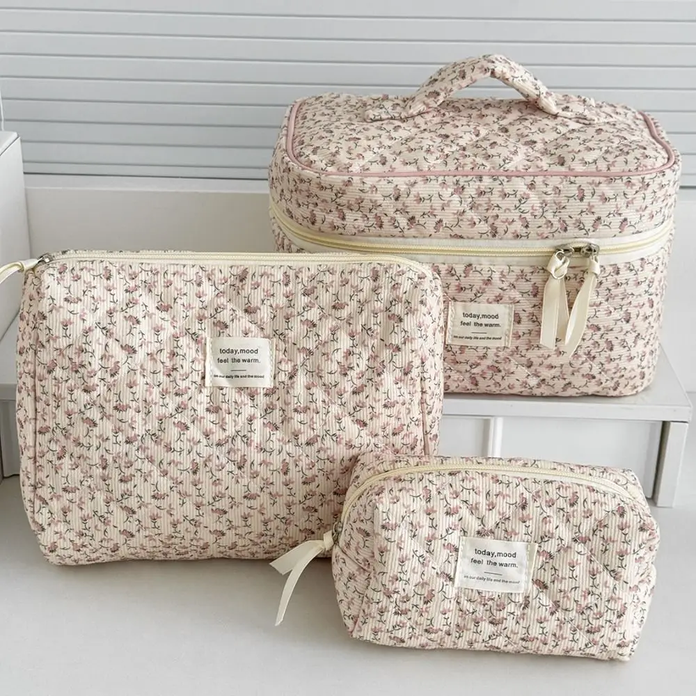 Portable Corduroy Aesthetic Cosmetic Organizer Large Capacity Zipper Skincare Clutch Floral Makeup Pouch Lipstick