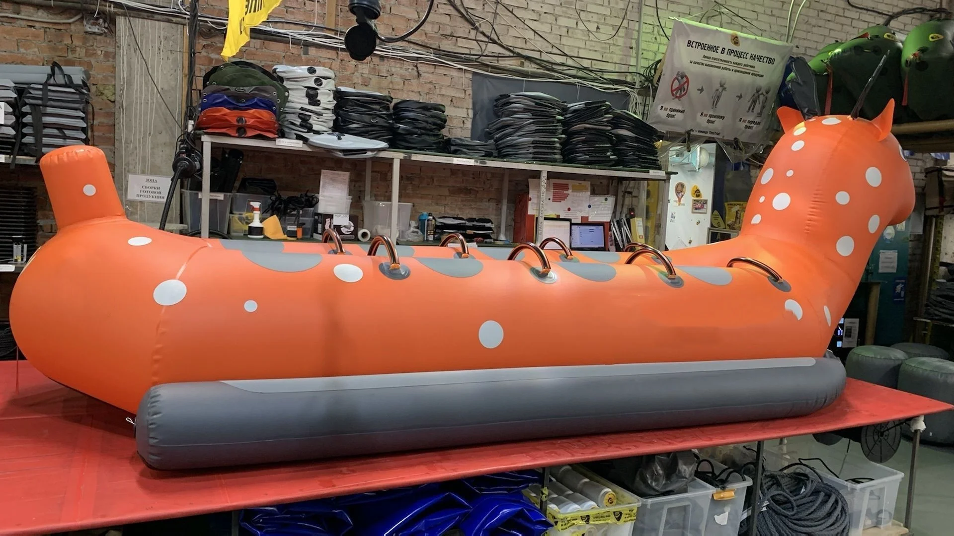 수상 스포츠 게임 견인식 스노우 썰매 풍선식 견인식 보트 튜브 스키 튜브 소파 견인식 풍선식 수상 스포츠