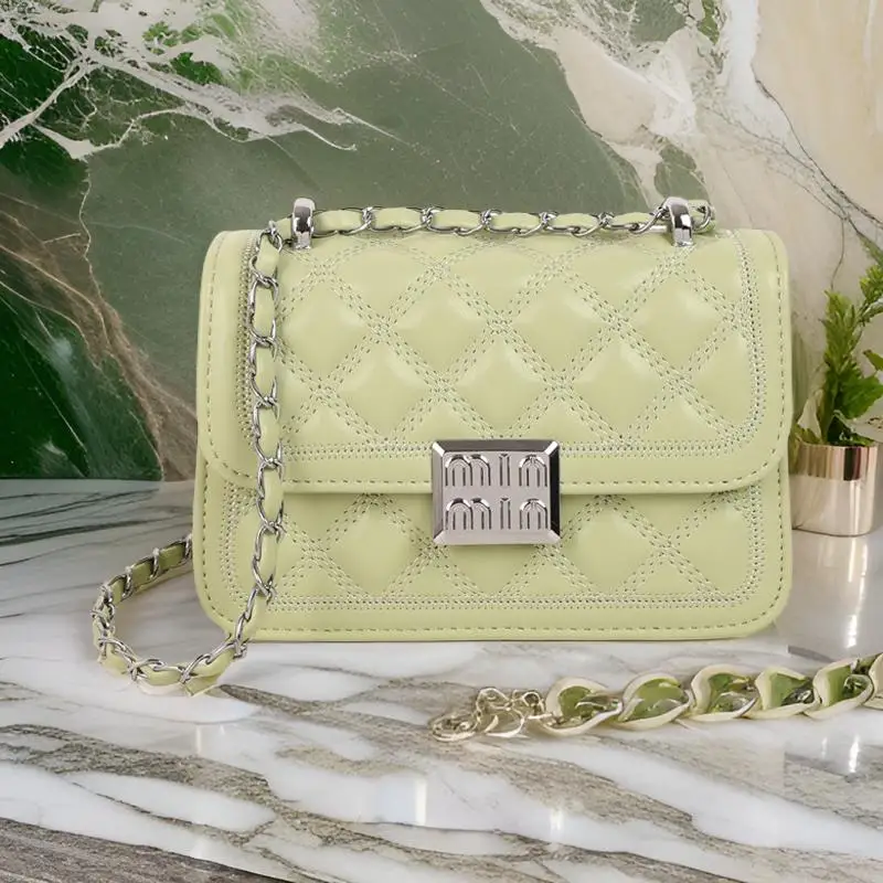 

High-End Minimalist Luxury Leather Tote Bag For Women - Vintage Inspired Crossbody Messenger With Unique Textured Design