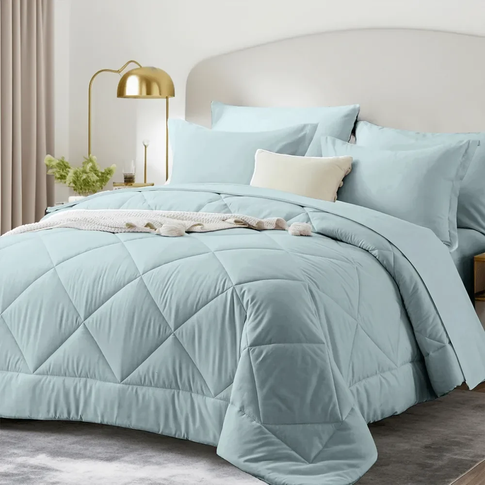 7 Piece Solid Color Bed Comforter Set Queen, Creative Geometric Pattern Design, Soft And Comfortable Summer Bedding Set.Bed In A