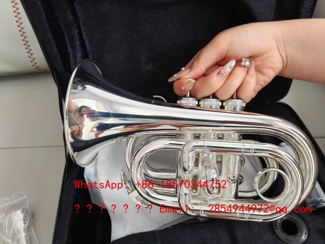 

Компактный (размером с ладонь) 200DT B-тромбон, полный комплект аксессуаров с насадкой 11b4