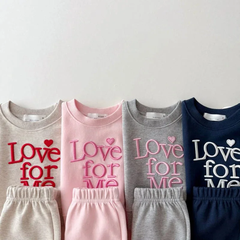 

2025 Autumn New Children Long Sleeve Clothes Set Baby Girls Loose Letter Sweatshirt + Flared Pants 2pcs Suit Kids Casual Outfits