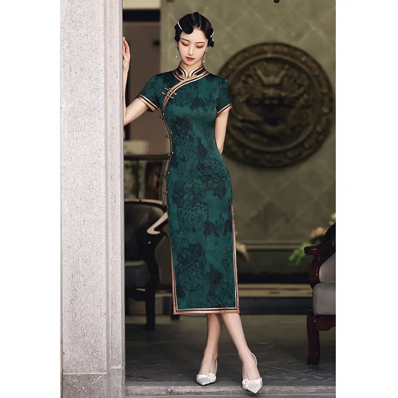 Chinese Vintage Cheongsam Republican Dark Green Improved Retro Elegant Slim Long Dress Qipao Traditional Clothing for Women