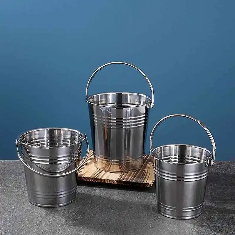 Stainless Steel Handheld Ice Bucket Deepened Champagne Beer Bucket Multi-Specification Glossy Water Bucket for Dining And Ute...