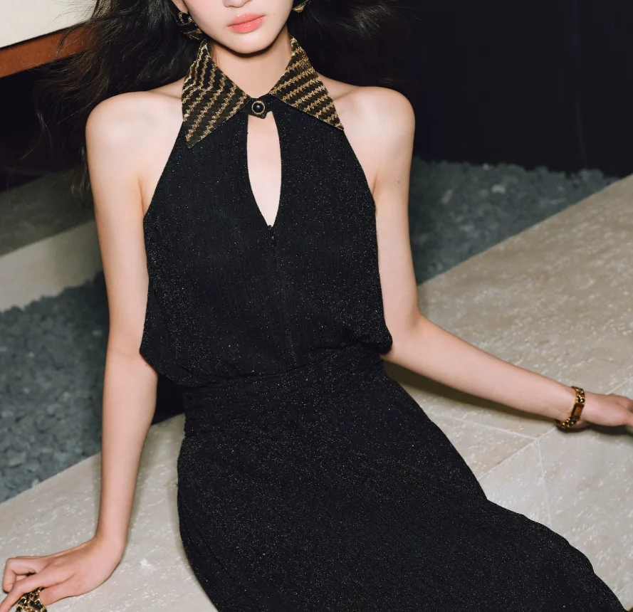

Luxury Shiny Meteor Diamond Sleeveless Dress, Metal Stripe Lapel, Ruched Waist A-line Swing Party Dresses For Women