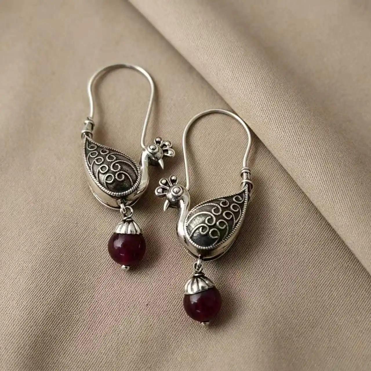 Retro Ethnic Women's Copper Earrings with Peacock-Shaped Pendants and Artificial Gem Beads, Ideal for Parties and Dates.