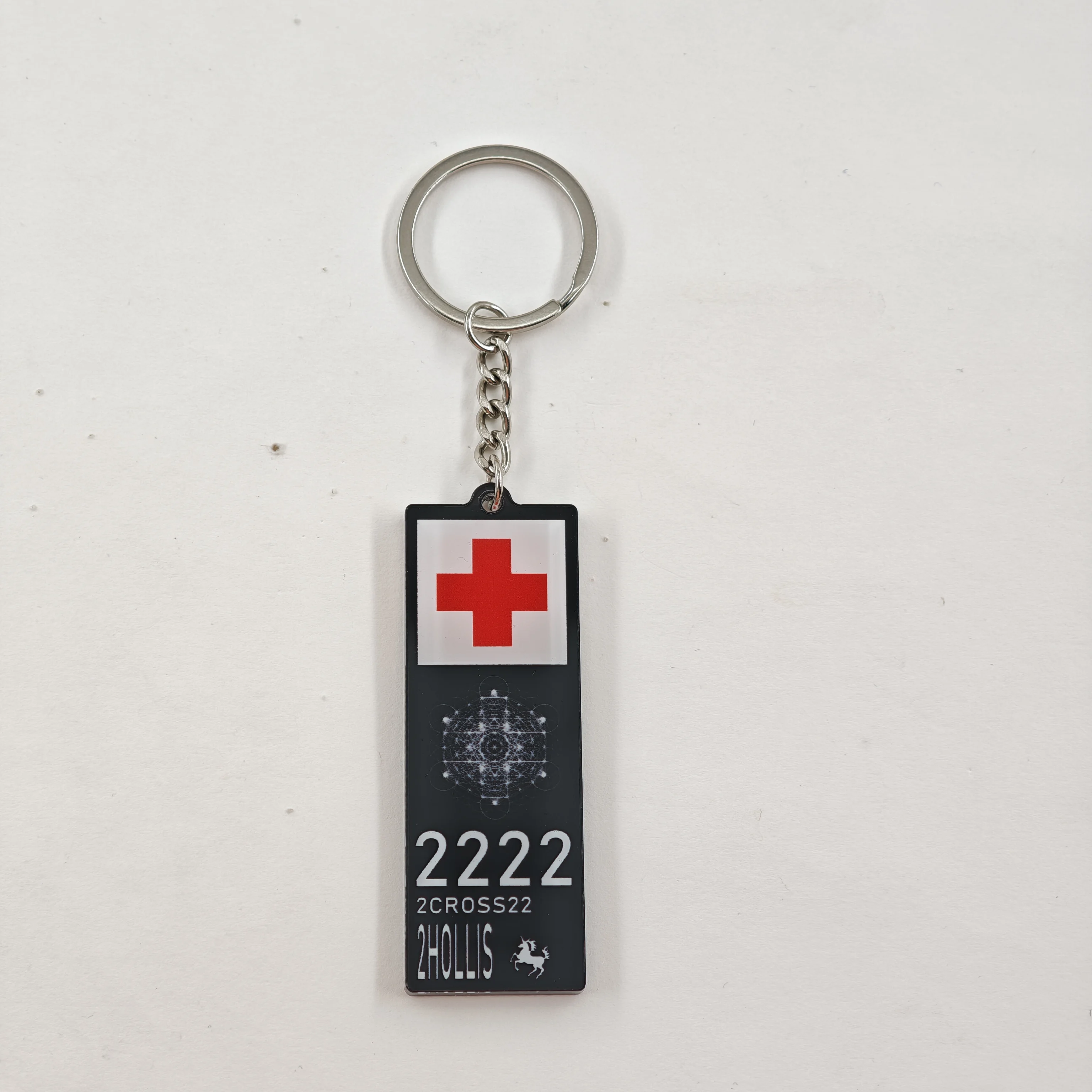 2hollis-2222 Rotkreuz Acryl-Schlüsselanhänger Doppelseitig 2CROSS22 Album-Logo Schlüsselring Rap-Merch Anhänger Taschenanhänger Fan-Geschenk – Detail 12