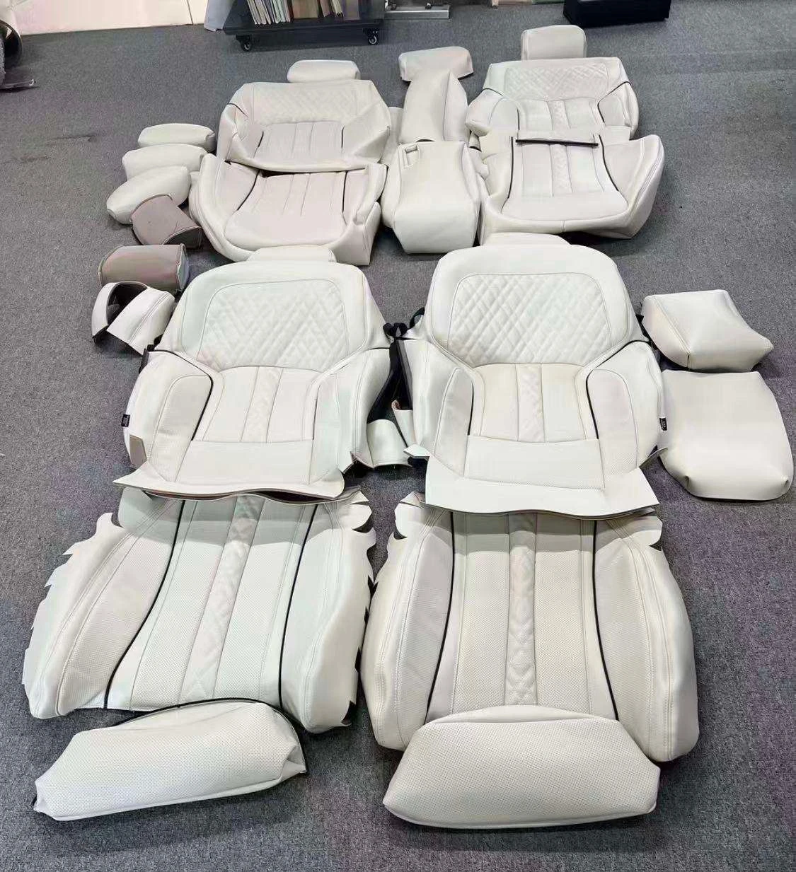 New car interior accessories, sports leather seat cover decoration full set of luxury car seat covers, suitable for BMW