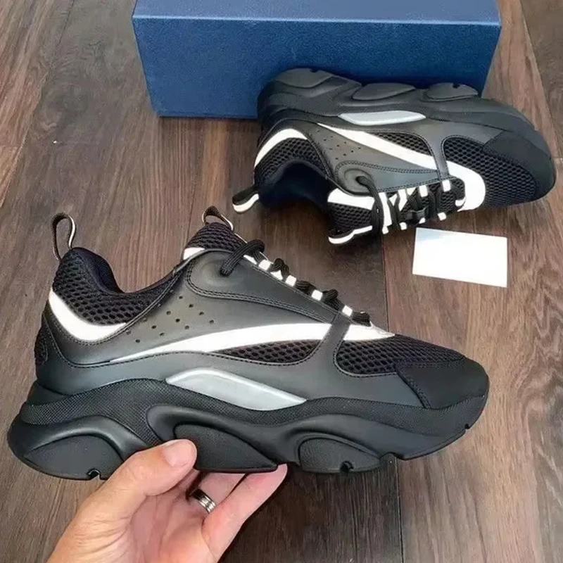 

Spring Autumn Outdoors Fashion Casual Thick Bottom Anti-Skid Sports Shoes Men's Round Toe Breathable Snug Growth in height Shoes