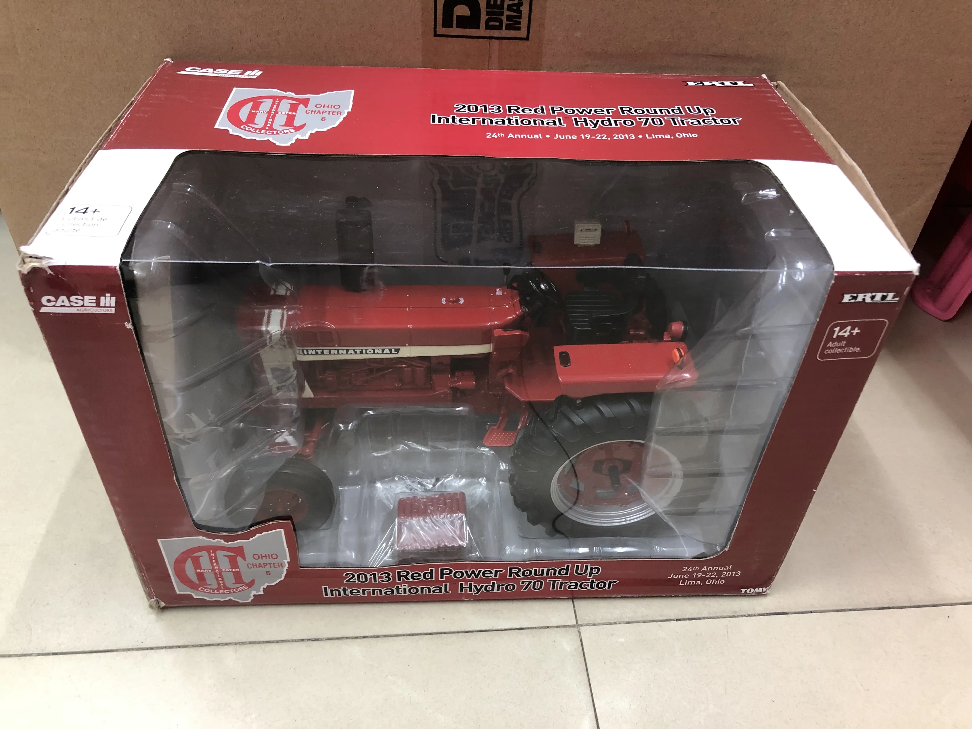ERTL 1:16 Escala Hydro 70 Tractor Vehículo de Ingeniería de Aleación Simulación Maquinaria Agrícola Modelo de Camión 16231A