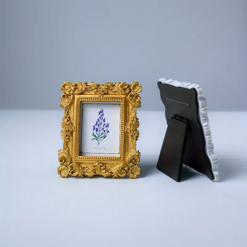 PGY 5-20pcs Elegant Baroque Mini Photo Frames Vintage Floral Golden White Light Luxury Retro Resin Display Frame Ornaments Decor