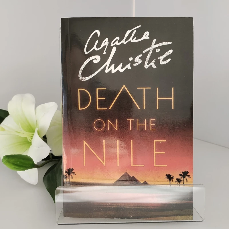 Death on the Nile by Agatha Christie Hercule Poirot Mystery Classic Murder on a Cruise Love, Jealousy & Betrayal Novel Livros