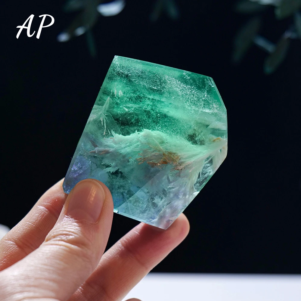 

1KG Natural Stone Feather Fluorite Geometry Irregular Crystal Ornament Healing Stone Free Size Geometry Gemstone Home Decoration