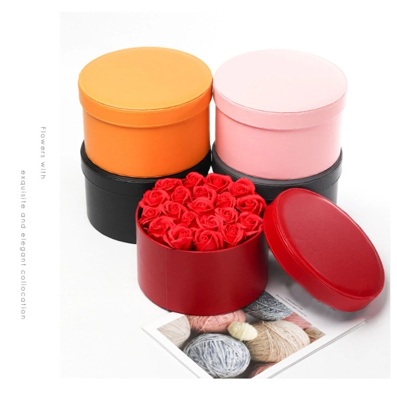 

Round Leather Flower Box with Lid Gift Party Favor Packaging Container for Valentine's Day Birthday Gift Wrapping