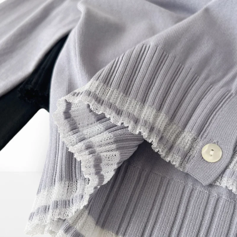 سترة نسائية من الكشمير مستوحاة من الطراز القديم - دفء فاخر للإعدادات غير الرسمية في 25 تريكو للارتداء اليومي AG3176