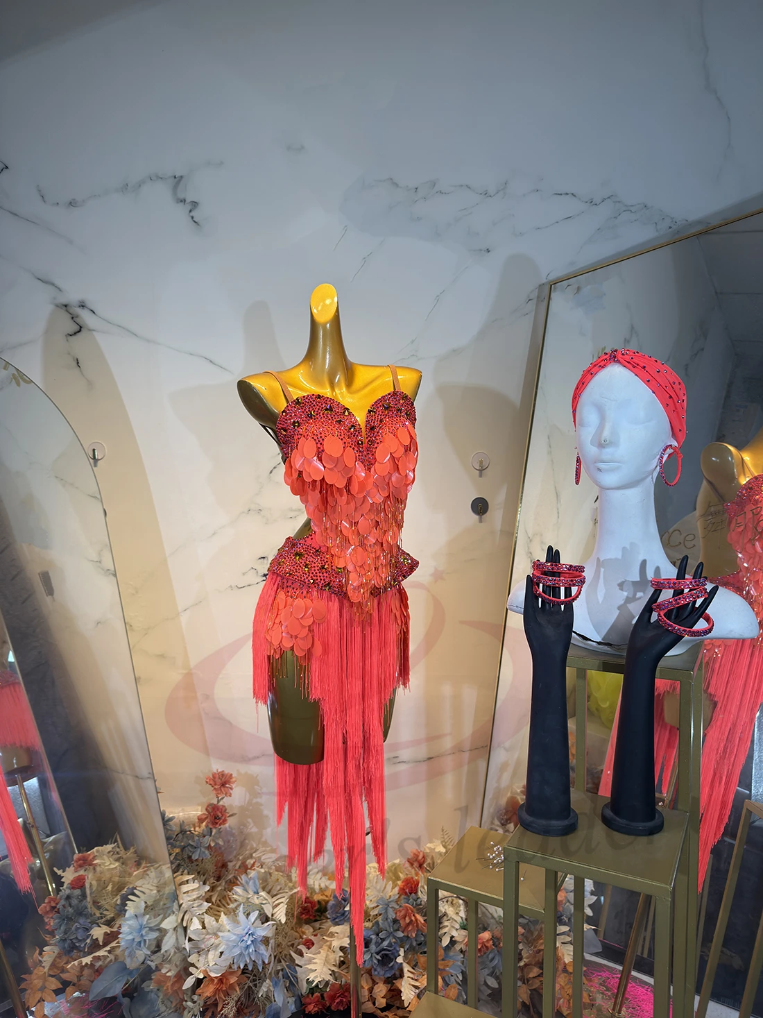 

Платье для латиноамериканских танцев с длинной юбкой из пайеток и бахромой, черное, для взрослых и детей, на заказ, для выступлений по самбе