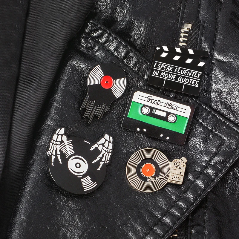 Vinyl Record Player badge Pin Lapel Pins Jeans shirt Cool Gothic Jewelry Gift Punk Music Lovers Enamel Pins Good vibes tape DJ