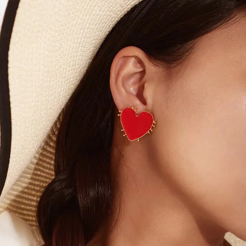 2024 New Fashion Exaggerated Red Love Earrings image 3