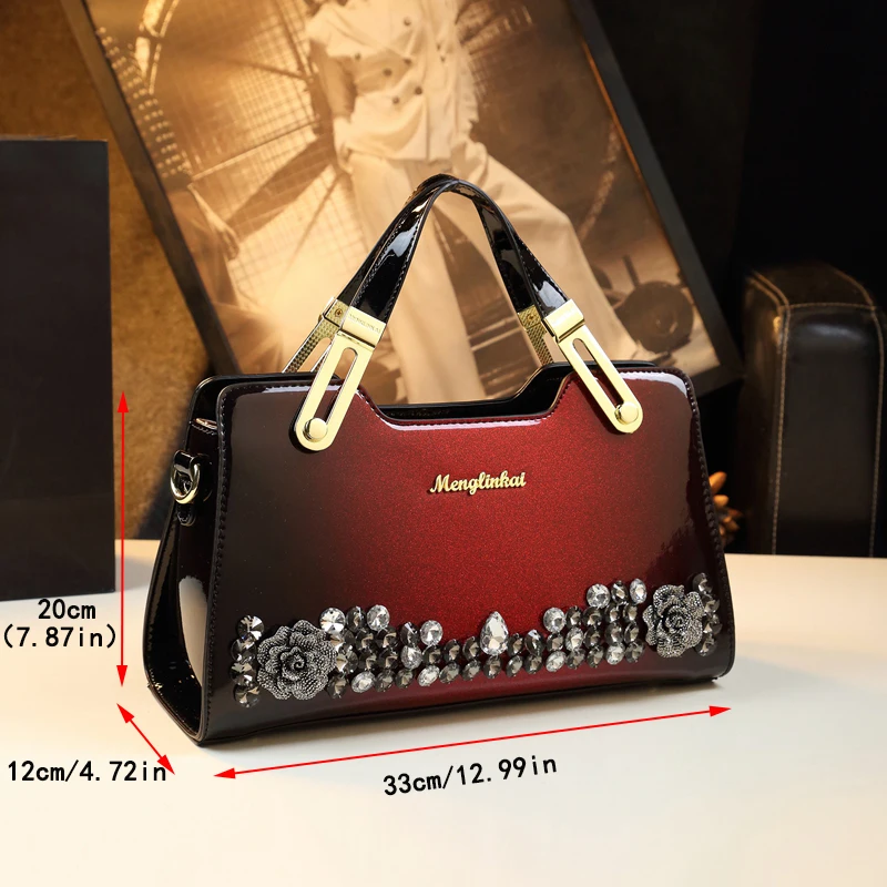 2023 new fashion large-capacity middle-aged mother bag bright leather bag atmospheric high-grade embroidered diamond messenger h