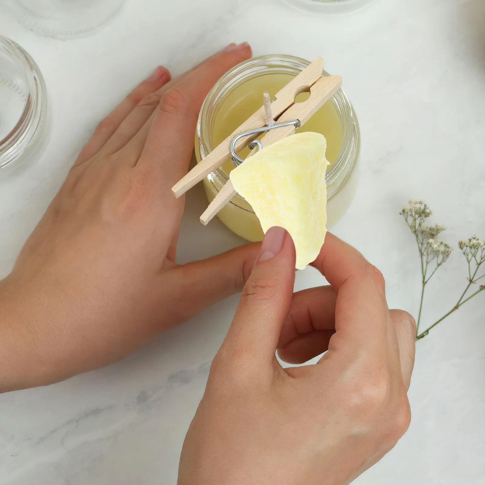 

Making Additive DIY Modifier Color Enhancer for Scented Wax Candles Handmade Wax Crafts Supplies