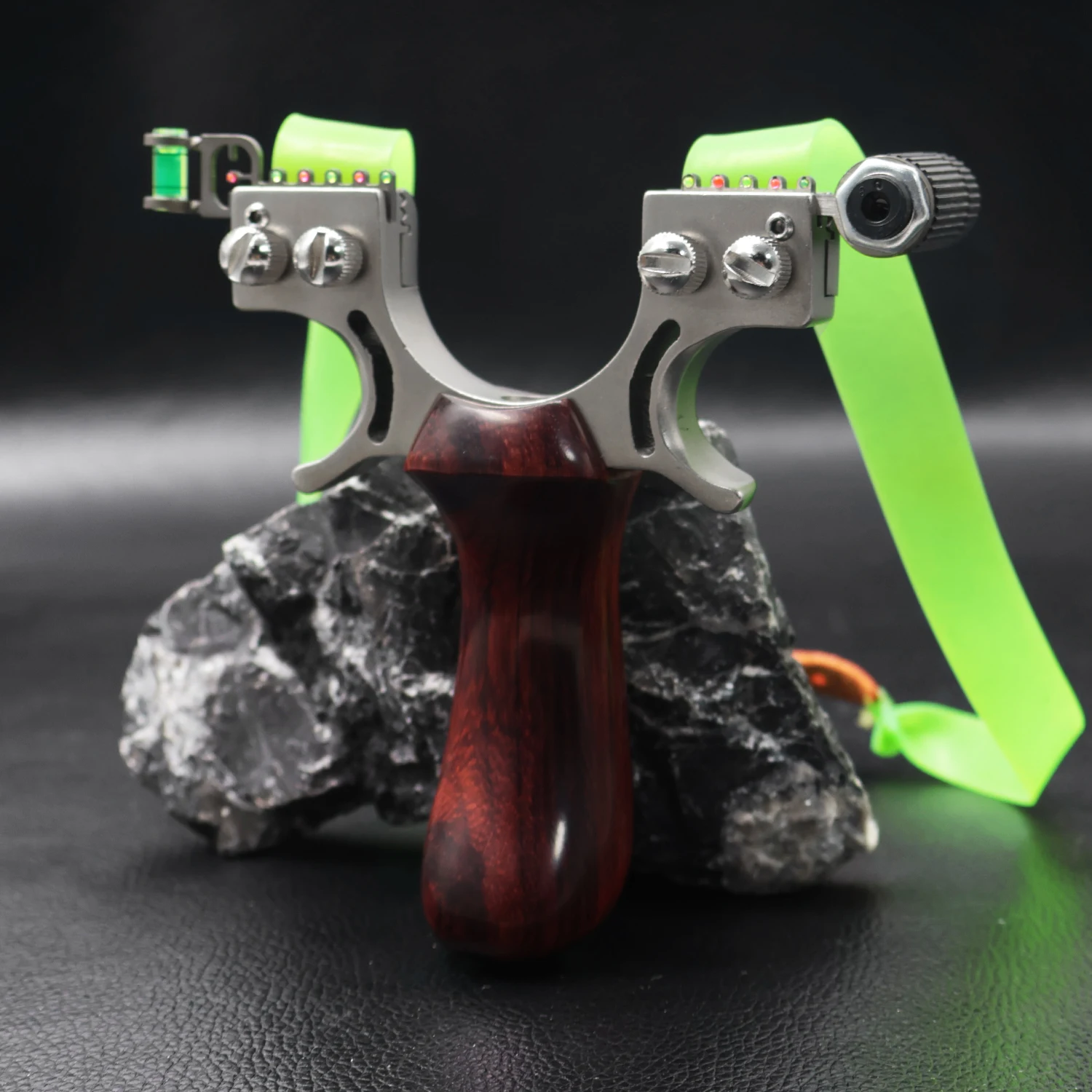 

Wooden Handle Large Size Bow Head Upgraded Slingshot Professional Feel Accurate Shooting Aiming Sling Classic OTT Slingshot