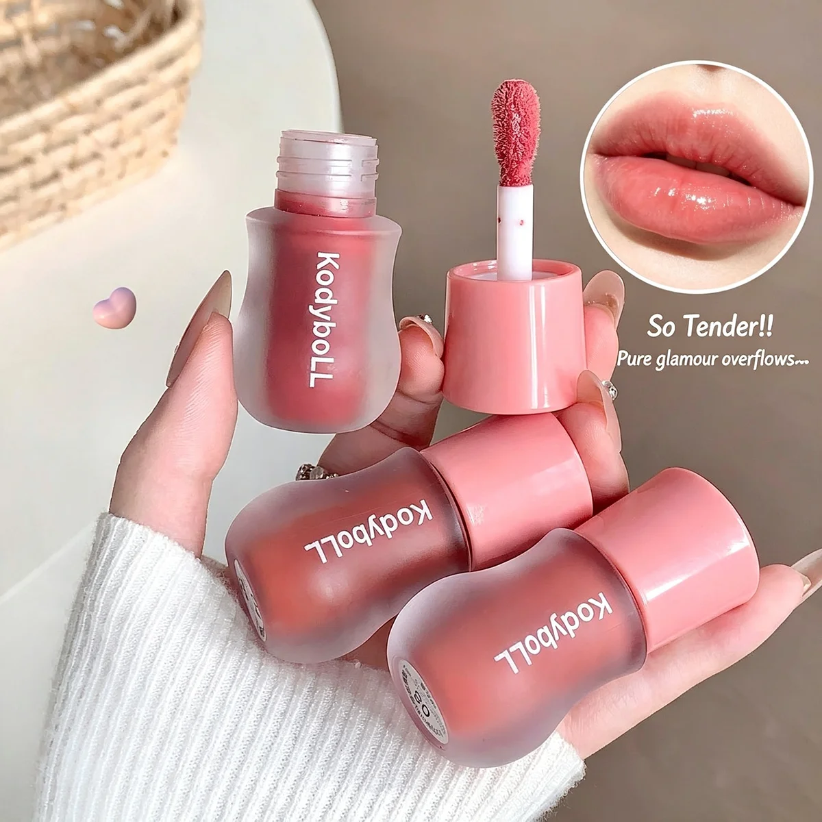 KodyboLL Hydrating Gloss Lip Tint, Lightweight Smooth Long Lasting Atmosphere Lip Gloss Clear Glow Essence Lip Makeup