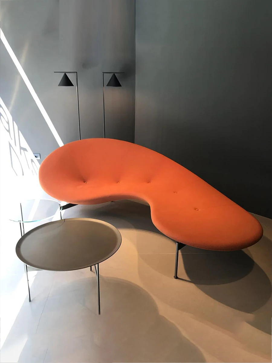 Italian design furniture special-shaped fiberglass pea  lobby model room creative curved lentil sofa