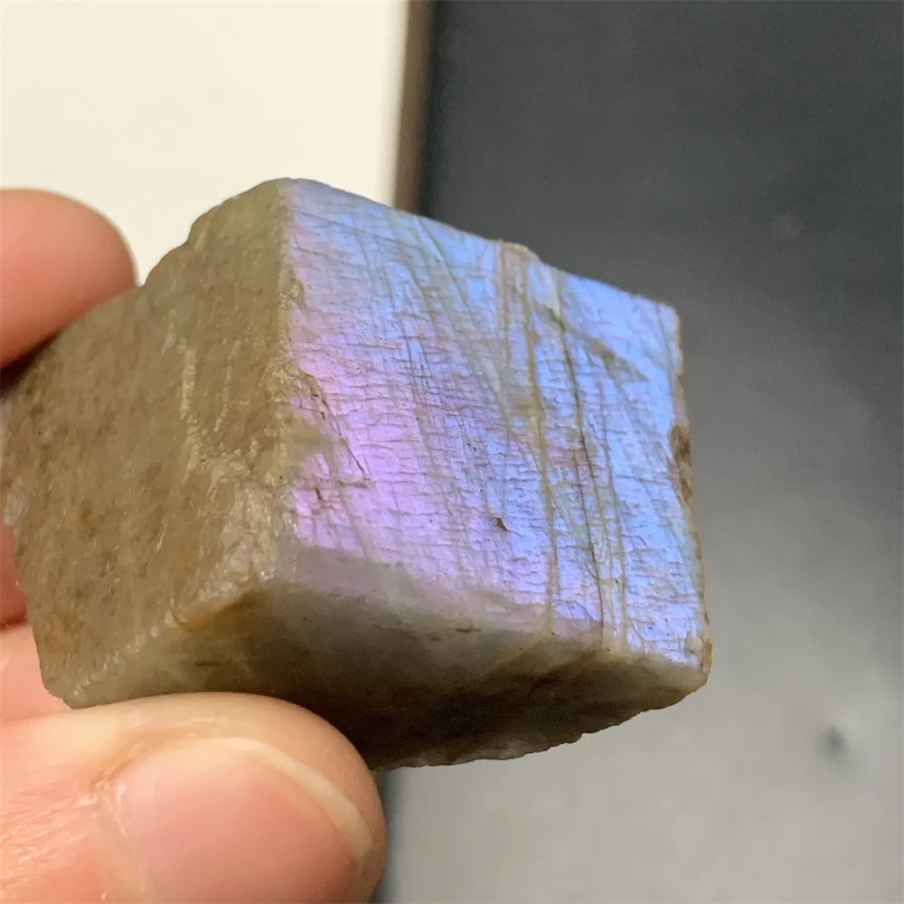 

Bright Natural Orange Yellow Light Labradorite Ornaments Sliced Smooth Purple Pink Light Labradorite Specimens Beads Pendants