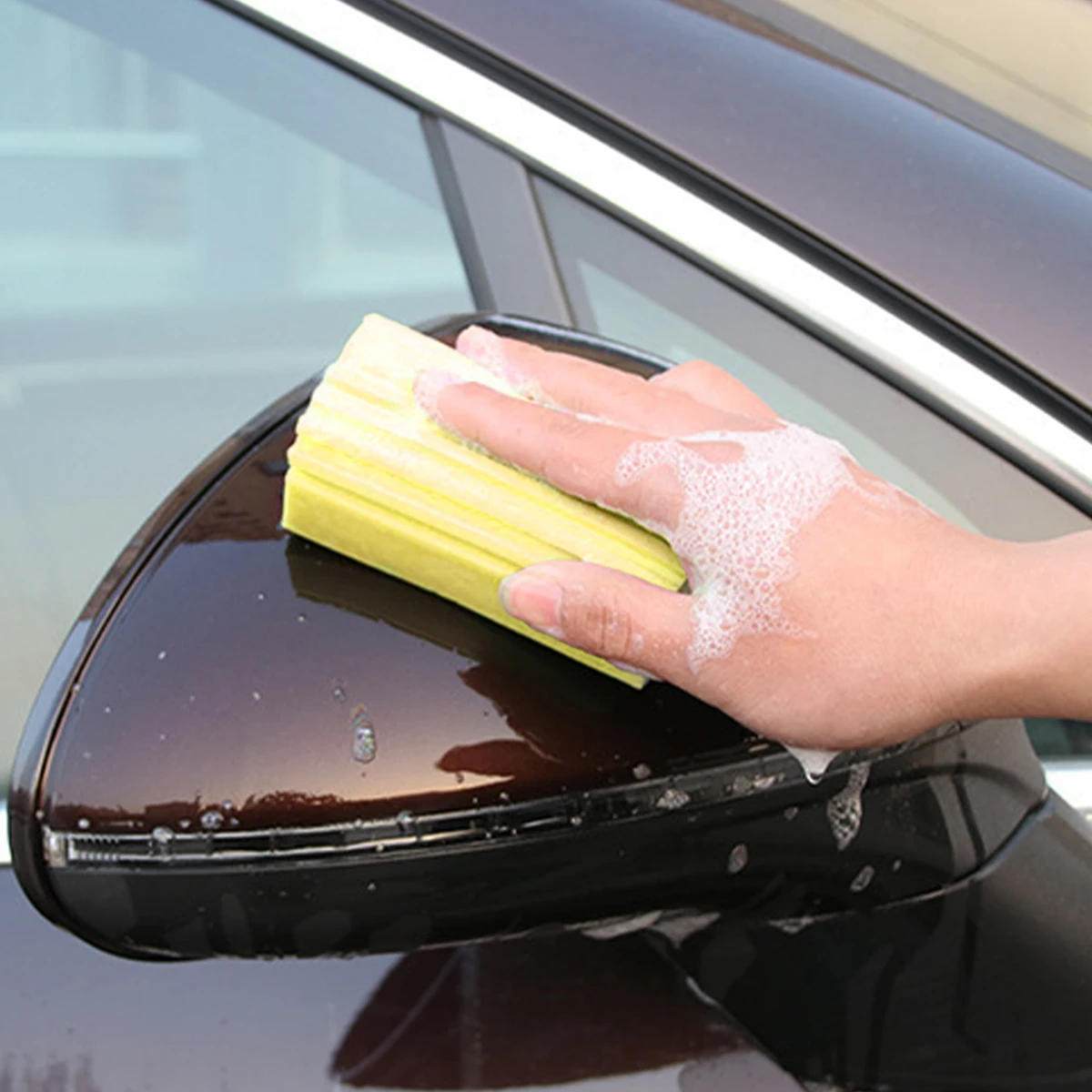 Éponge nettoyante pour vitres de voiture, poussière propre, plumeau de livres, gadget de qualité pour la maison