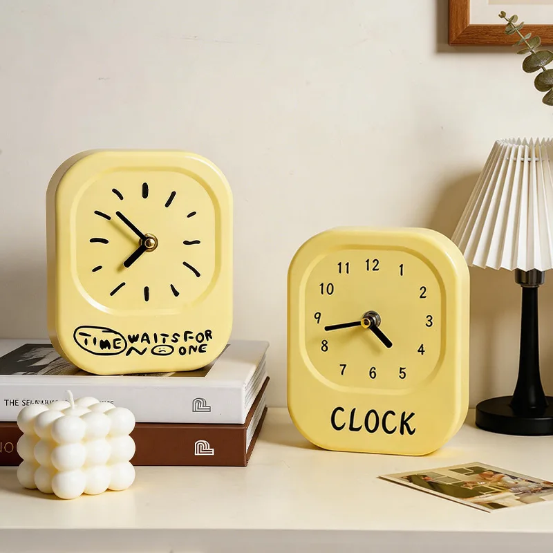 

Butter Desk Clock Room Decoration Graffiti Style Silent Alarm Ins Minimalist Desktop Clock Ornament for Bedroom Study Dorm gifts