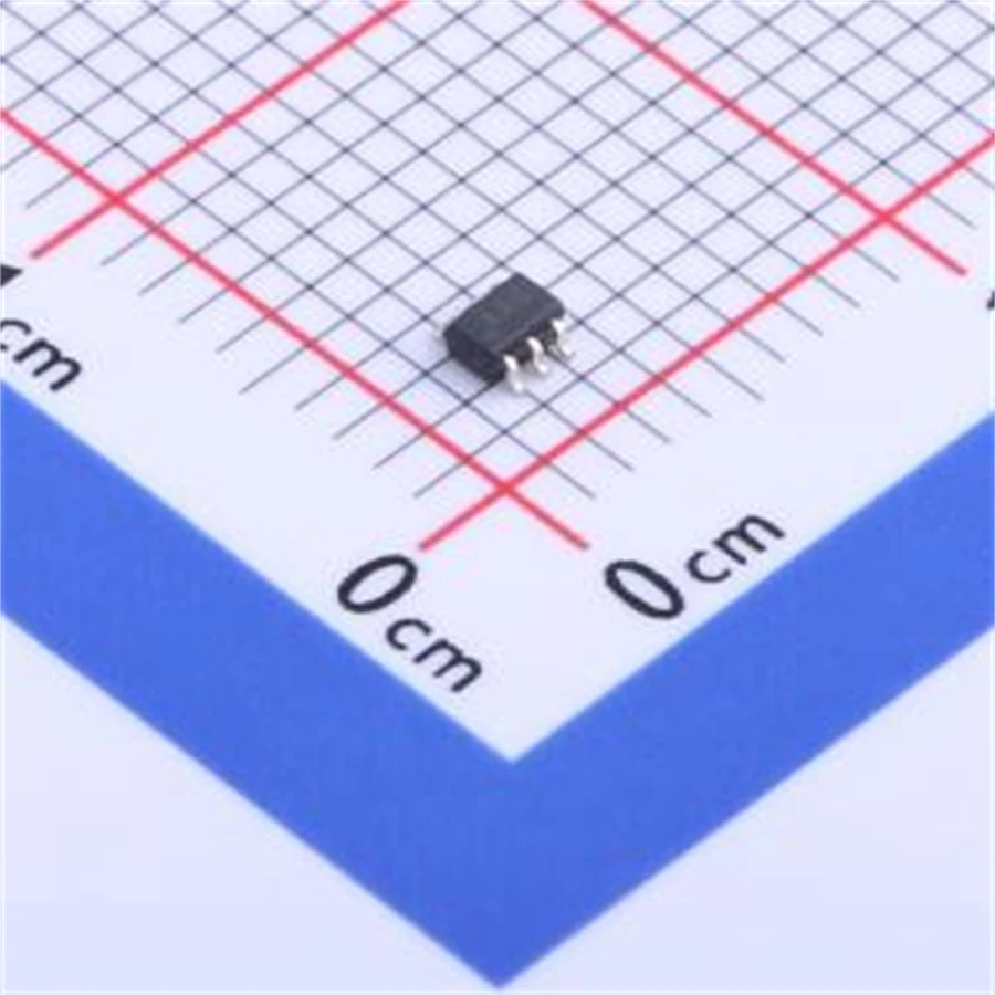 5PCS/LOT MAX2644EXT+T (RF Amplifiers)