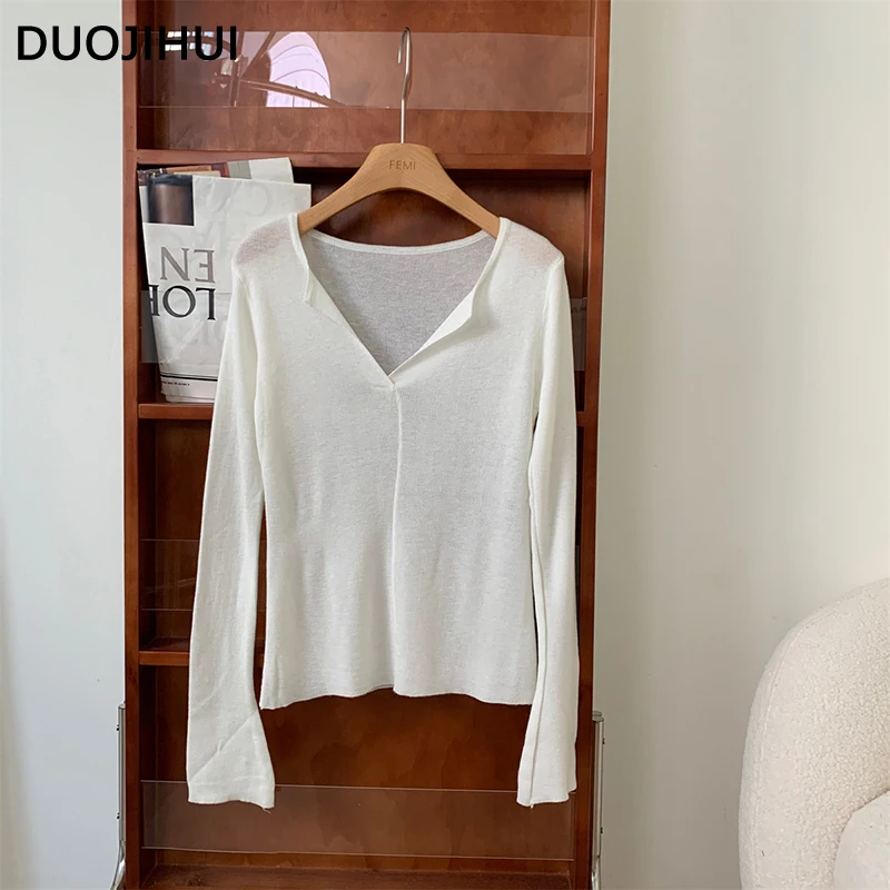 Duojihui เสื้อสวมหัวคอวีเซ็กซี่ใหม่สำหรับฤดูใบไม้ร่วงเสื้อสเวตเตอร์ถักแขนยาวสีพื้นแฟชั่นเรียบง่าย