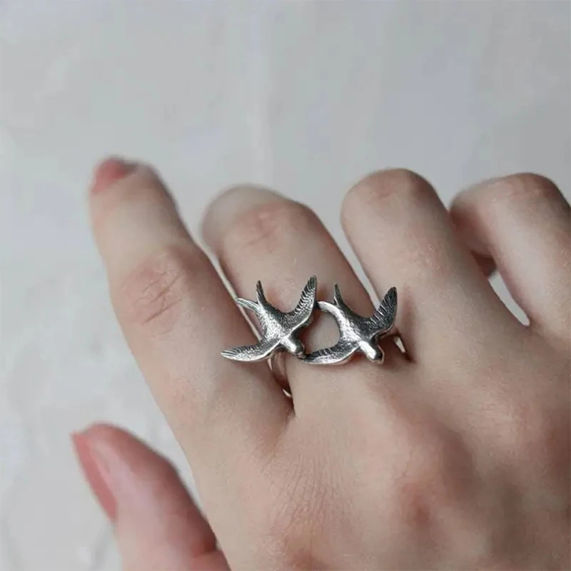 Flying Pigeon Swallow Bird Rings In Antique Silver Color Women Rings Creative Animals Design Wrap Statement Cuff Rings