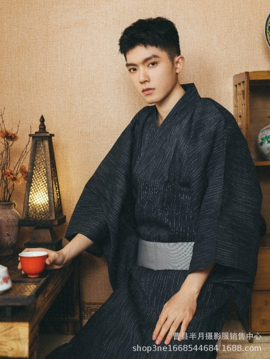 Robes Classic Black Samurai Clothes Men Breathable Underwear Kimono Traditional Japanese Cosplay Yukata Home Pajamas Bathrobe