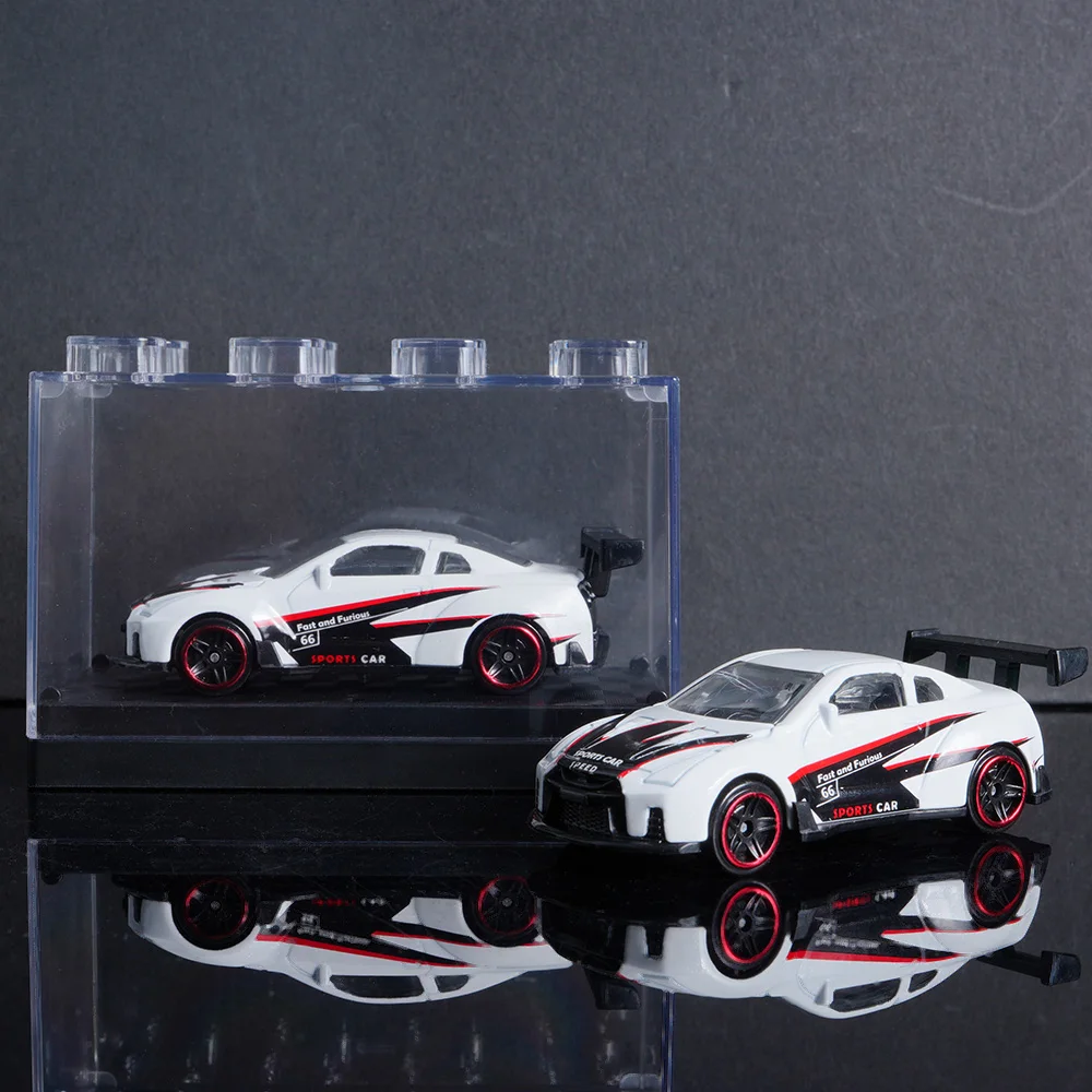 

Рождественская модель автомобиля из литого под давлением сплава — Коллекционная миниатюрная игрушка-автомобиль 1:64, идеальный рождественский подарок для детей, высокое качество