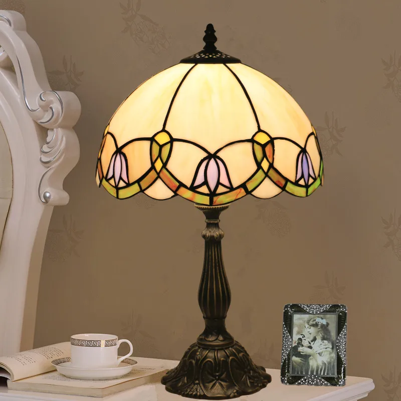 Lampa biurkowa Tiffany